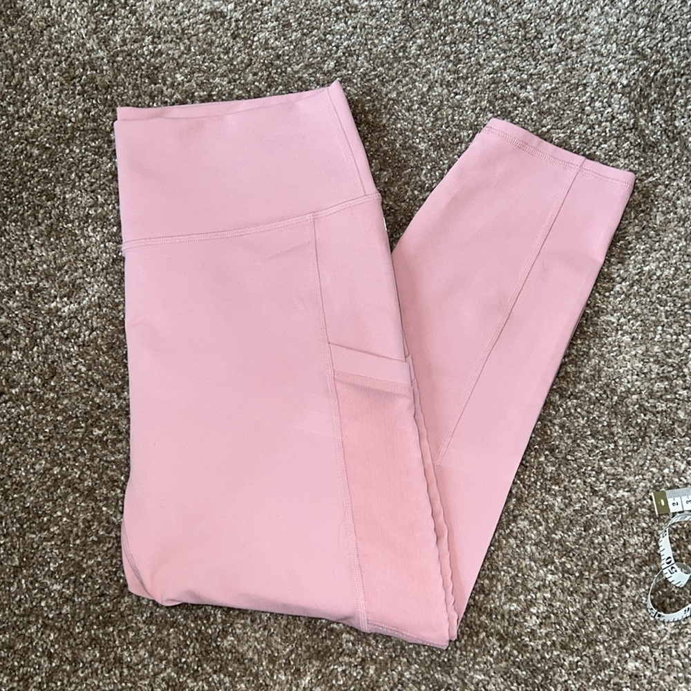 Fabletics Capri leggings